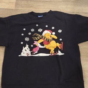 Vintage Winnie the Pooh And Piglet Swratshirt